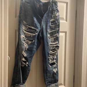 American Eagle jeans. Size 18. Only worn a few times. Just too long!